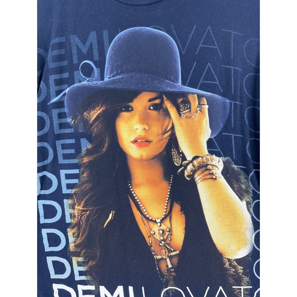 Demi Lovato T-Shirt Womens Small Navy Blue Excellent 2012 Unbroken Summer Tour